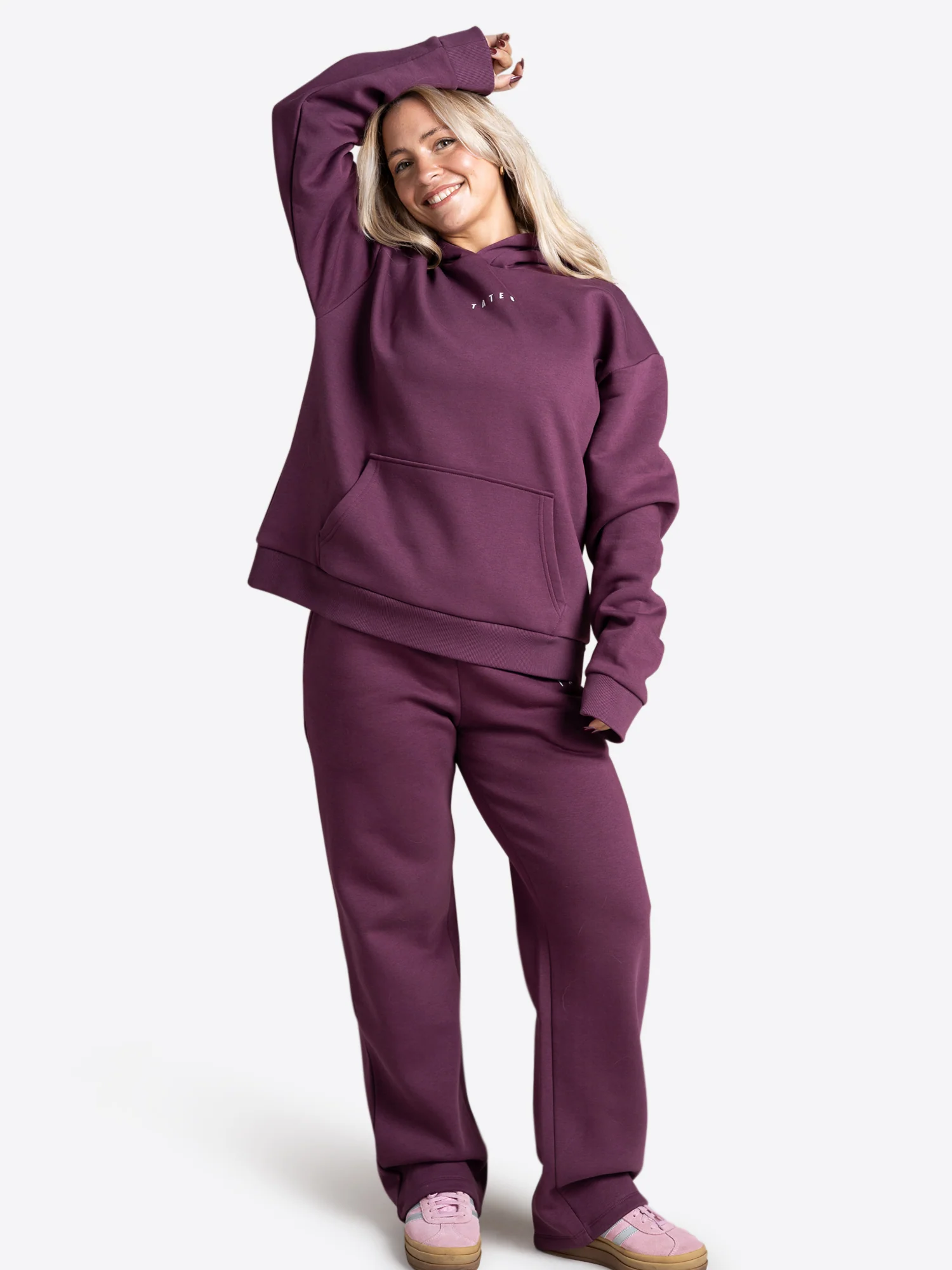 Jogginghose mit weitem Bein – Aubergine - Image 3