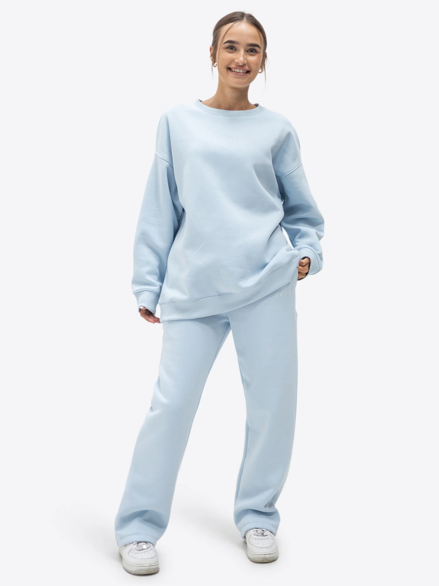 Jogginghose mit weitem Bein – Hellblau - Image 3