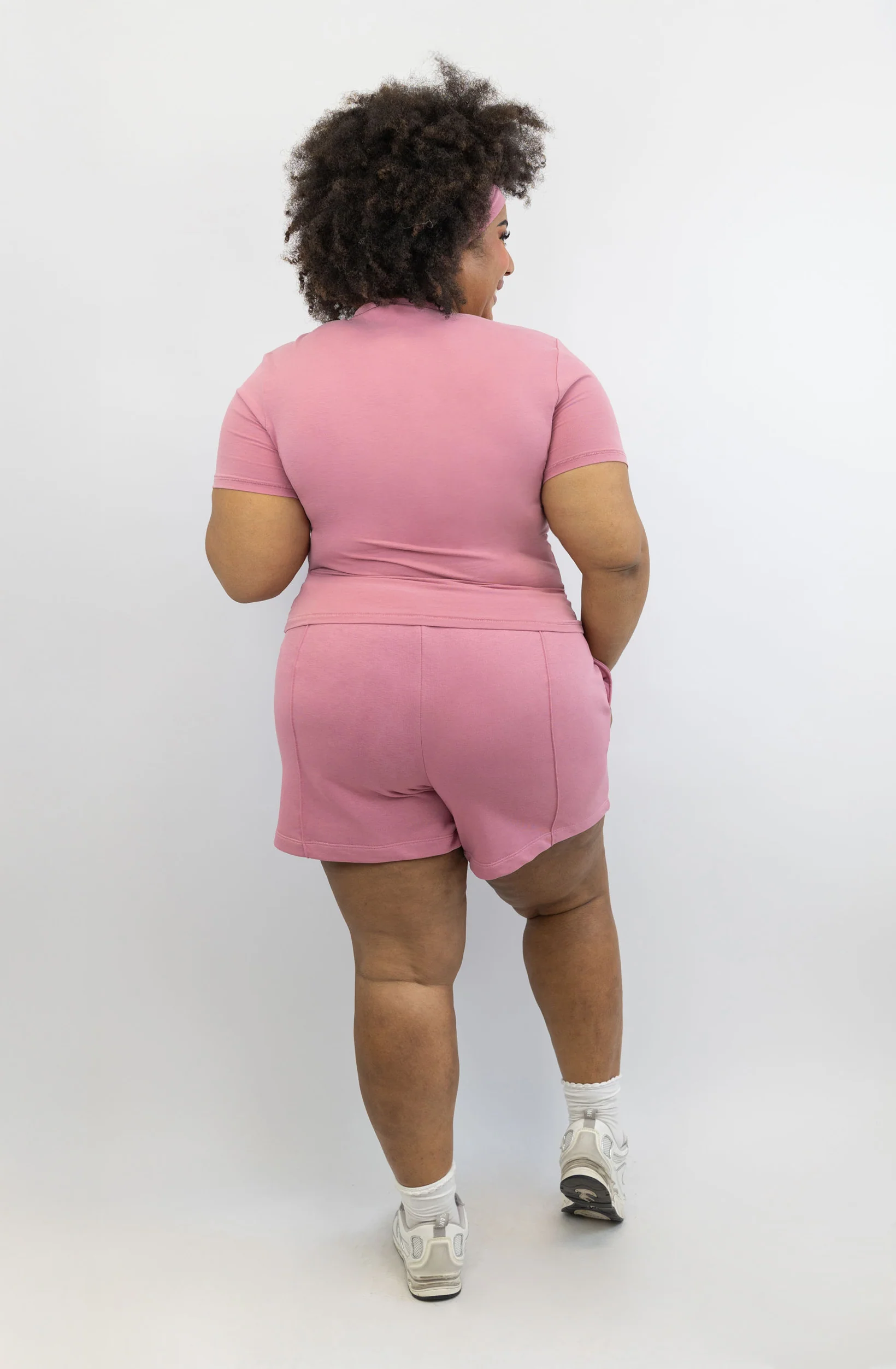 Light Jogginghose kurz mit Biese – Rouge - Image 4