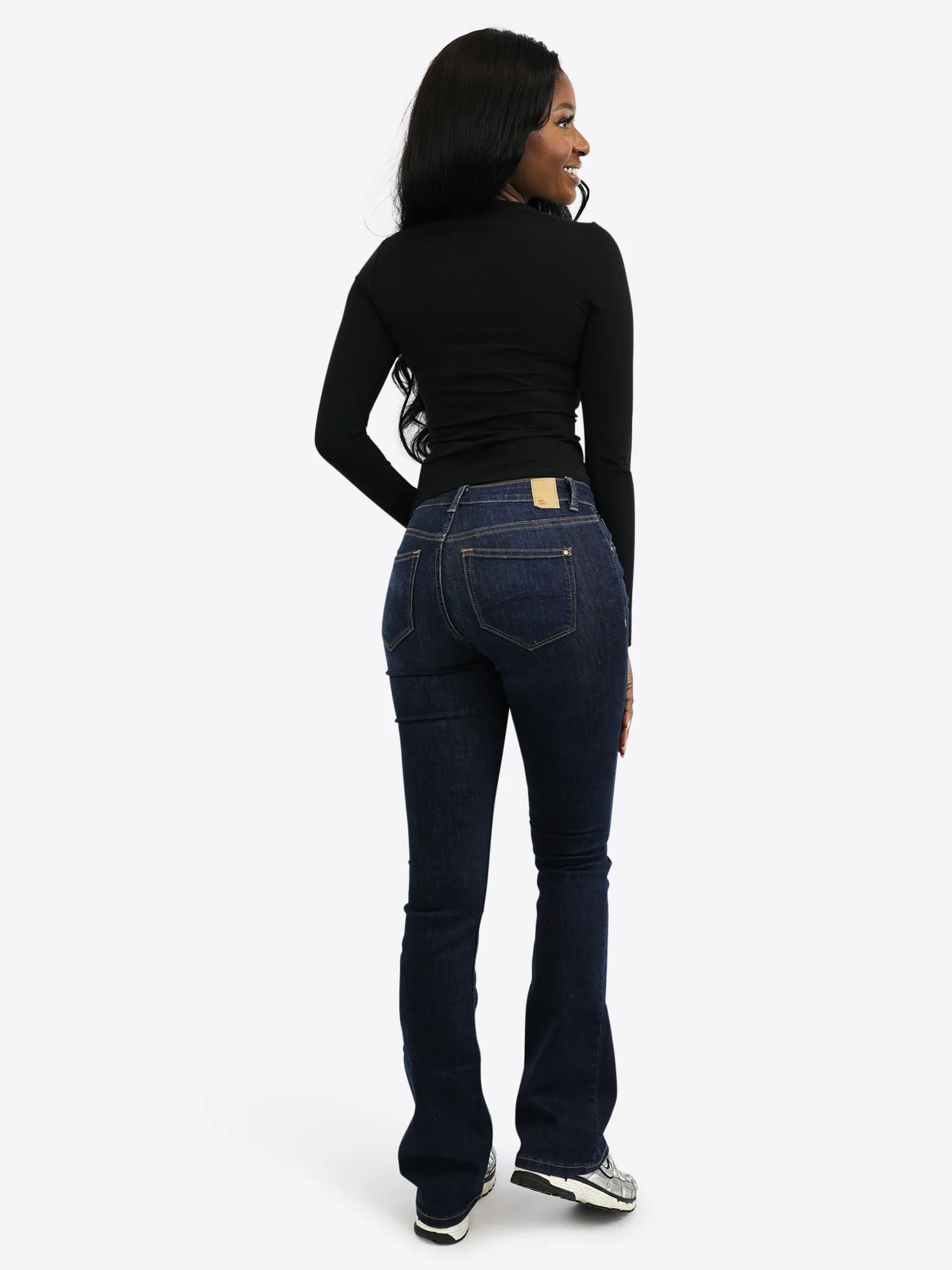 Slim Longsleeve – Schwarz - Image 4