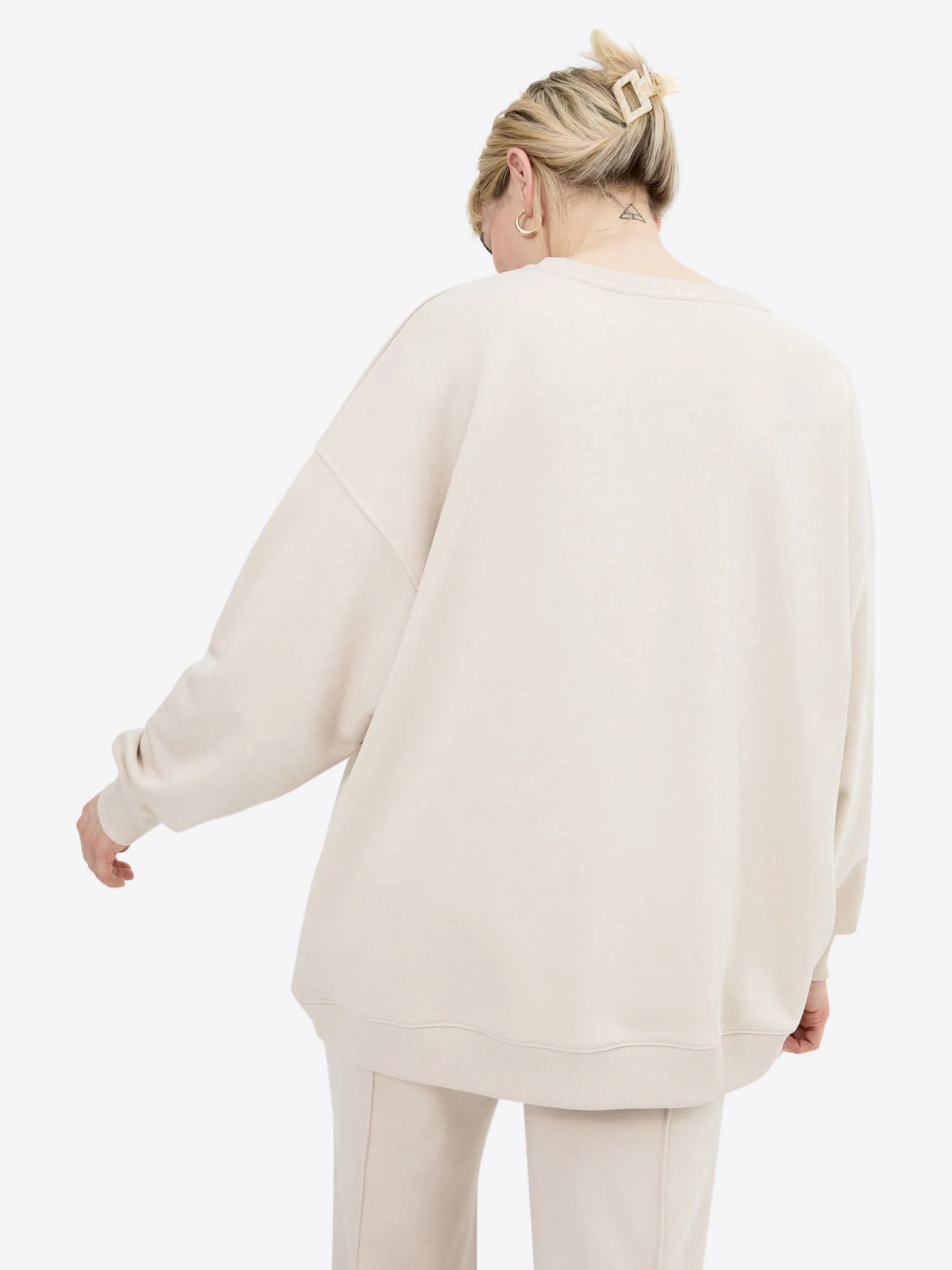 Light Wide Waistband Sweater – Beige - Image 3