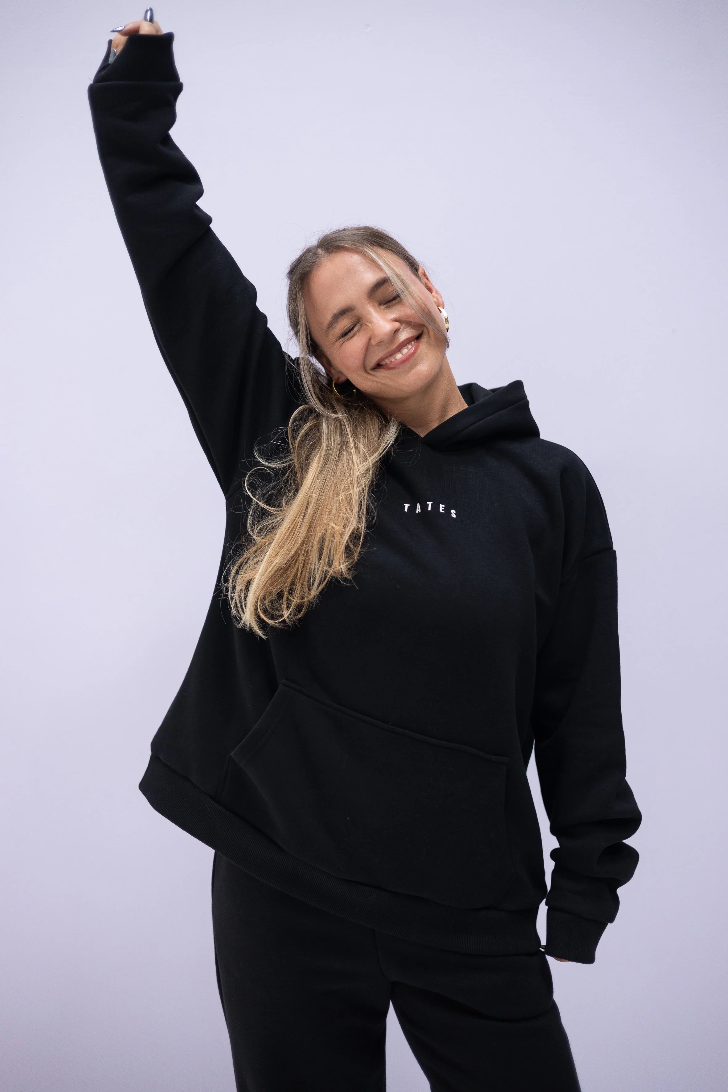 Wide Waistband Hoodie – Schwarz - Image 3