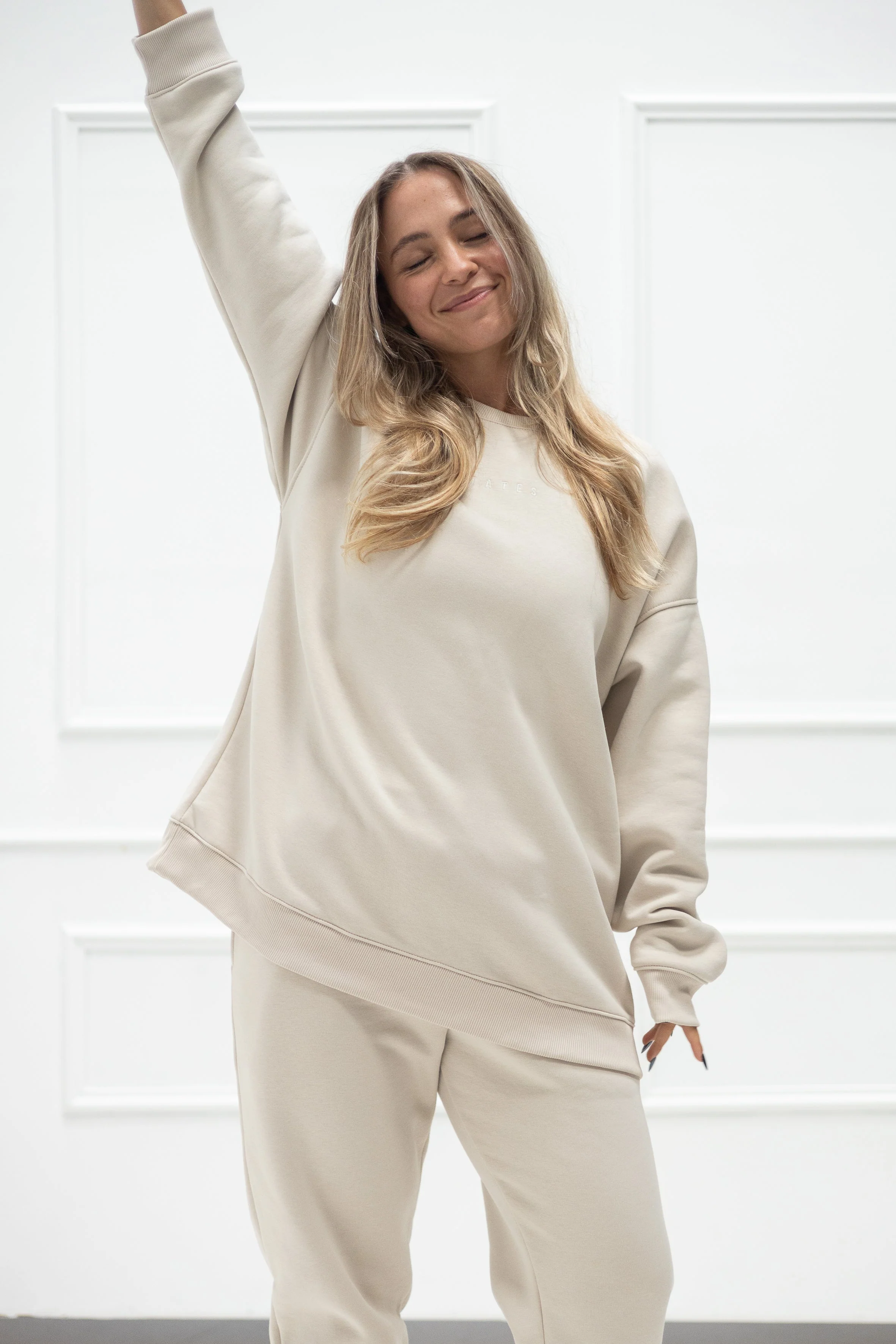 Wide Waistband Sweater – Beige - Image 2