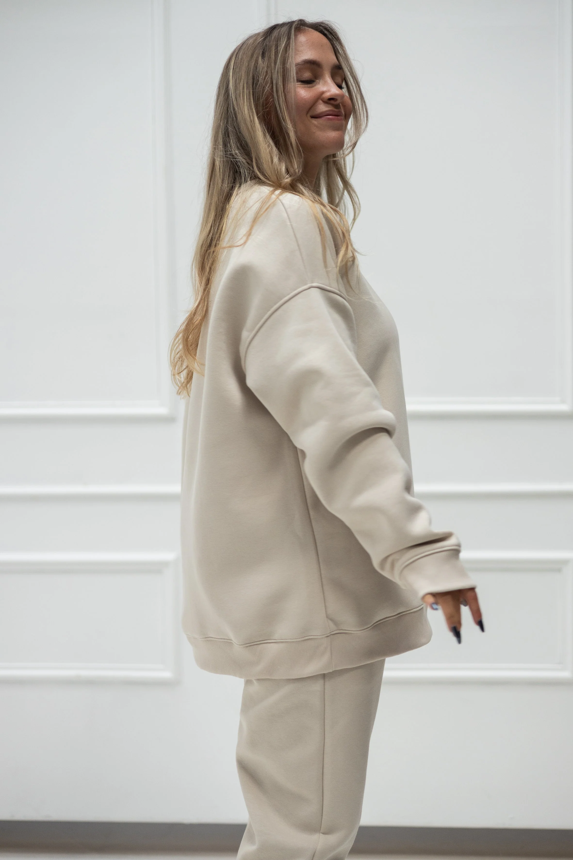 Wide Waistband Sweater – Beige - Image 3