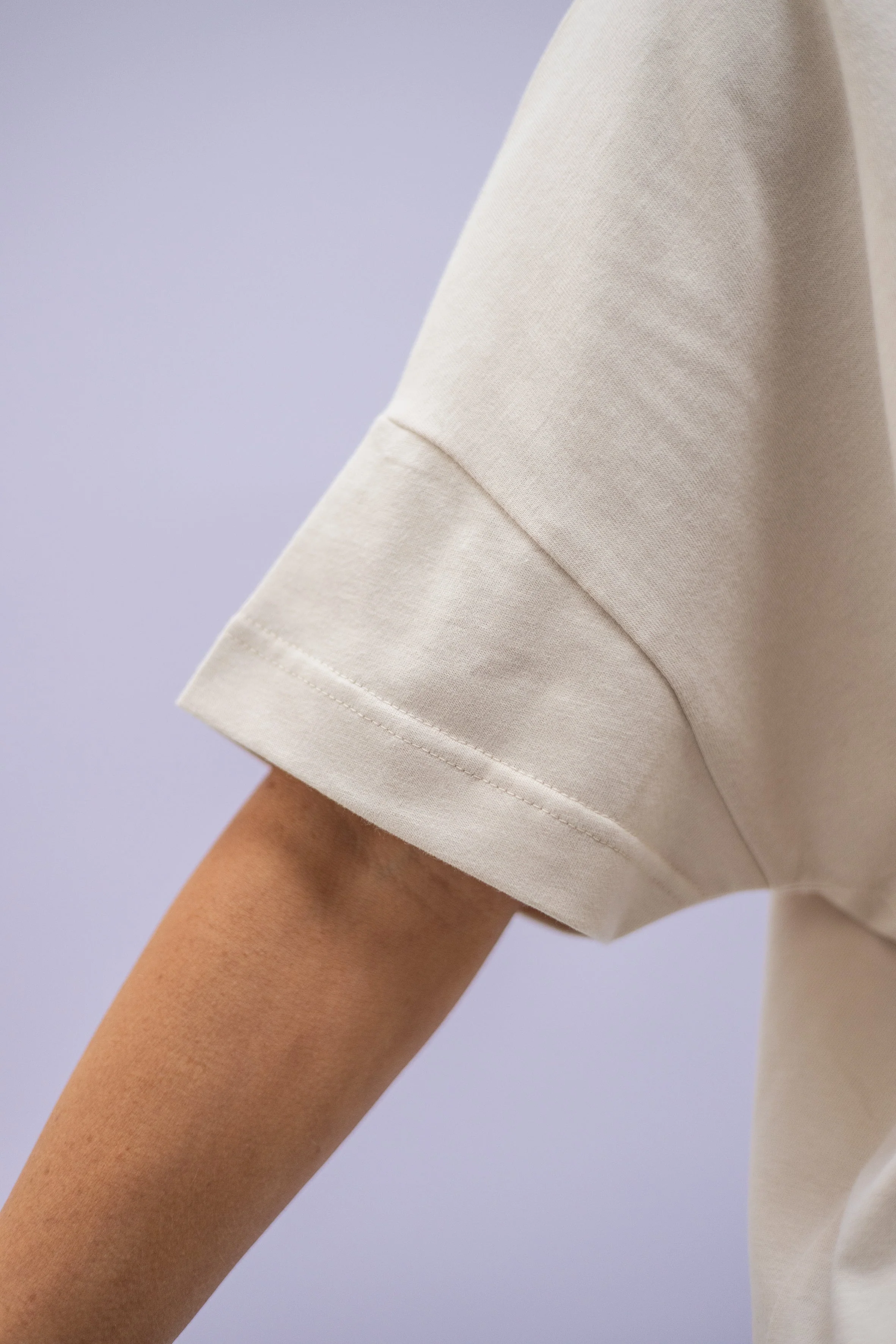 Oversized T-Shirt 1.0 – Beige - Image 4
