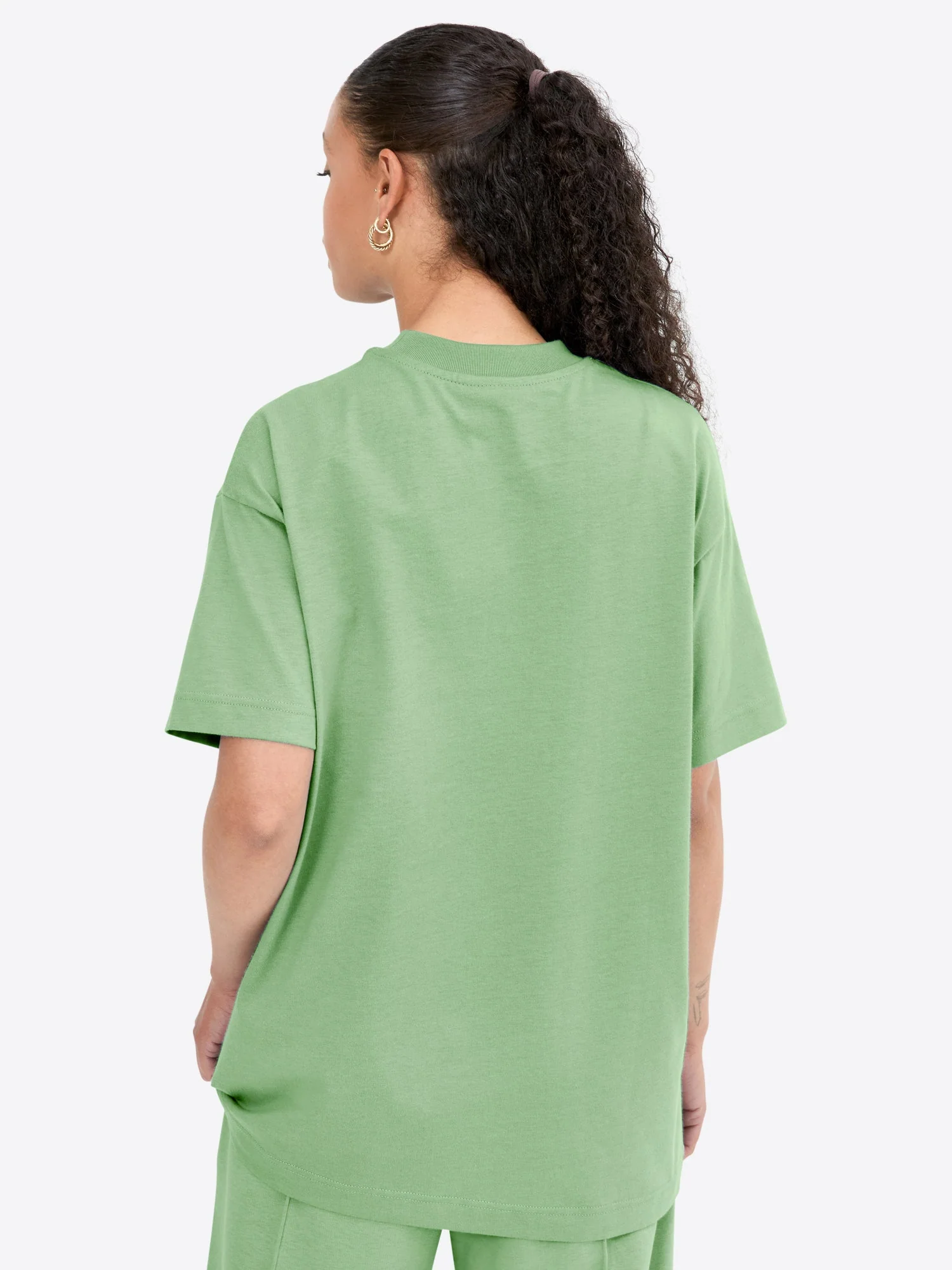 Oversized T-Shirt 2.0 – Matcha - Image 4