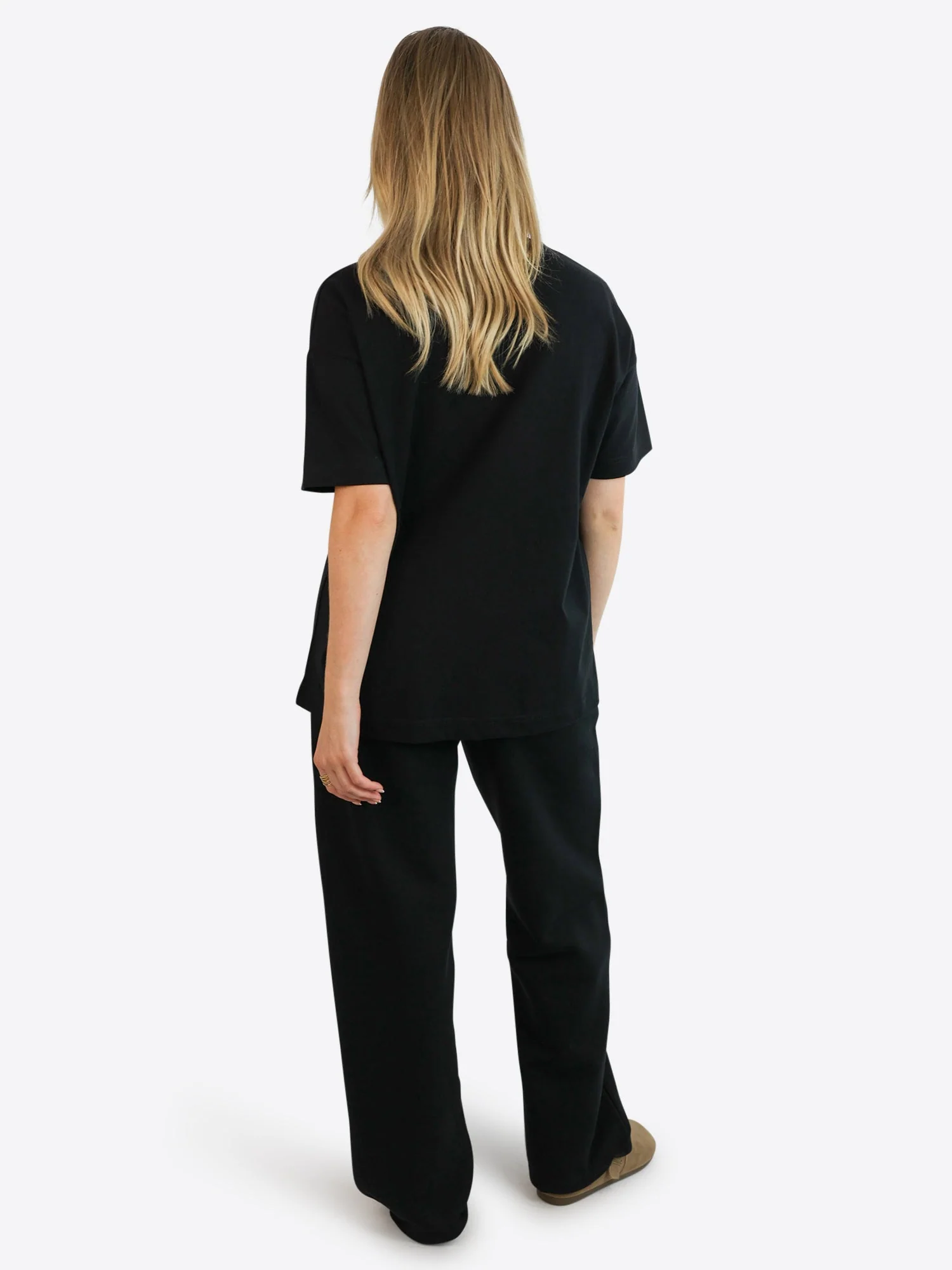 Oversized T-Shirt 3.0 – Schwarz - Image 4