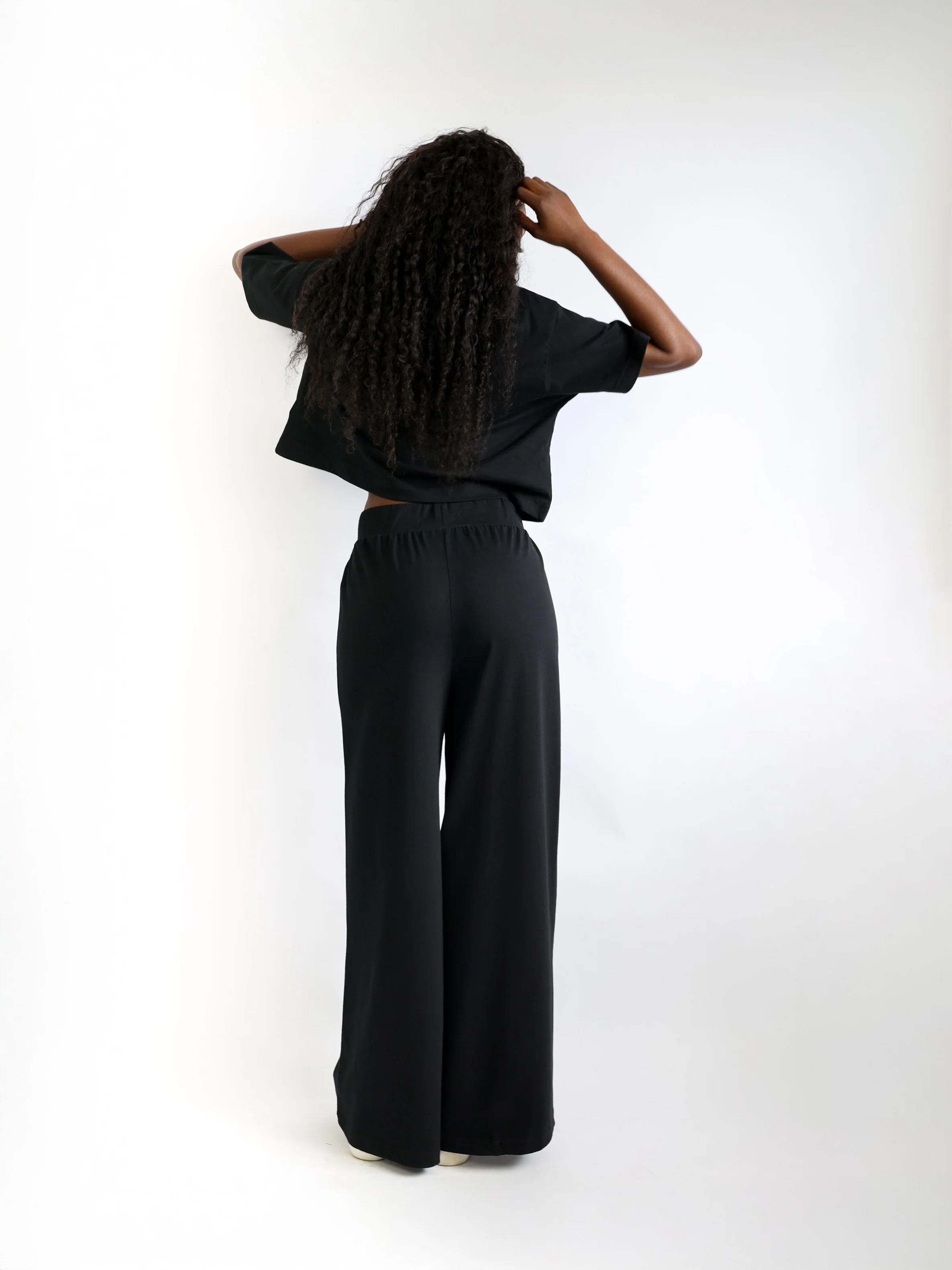 Wide Leg Hose – Schwarz - Image 3