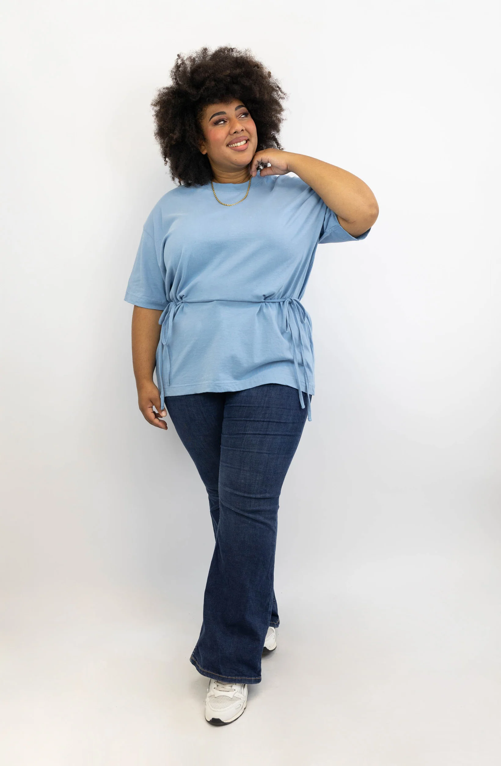 T-Shirt mit Schleifen-Bindung – Dusty Blue - Image 3