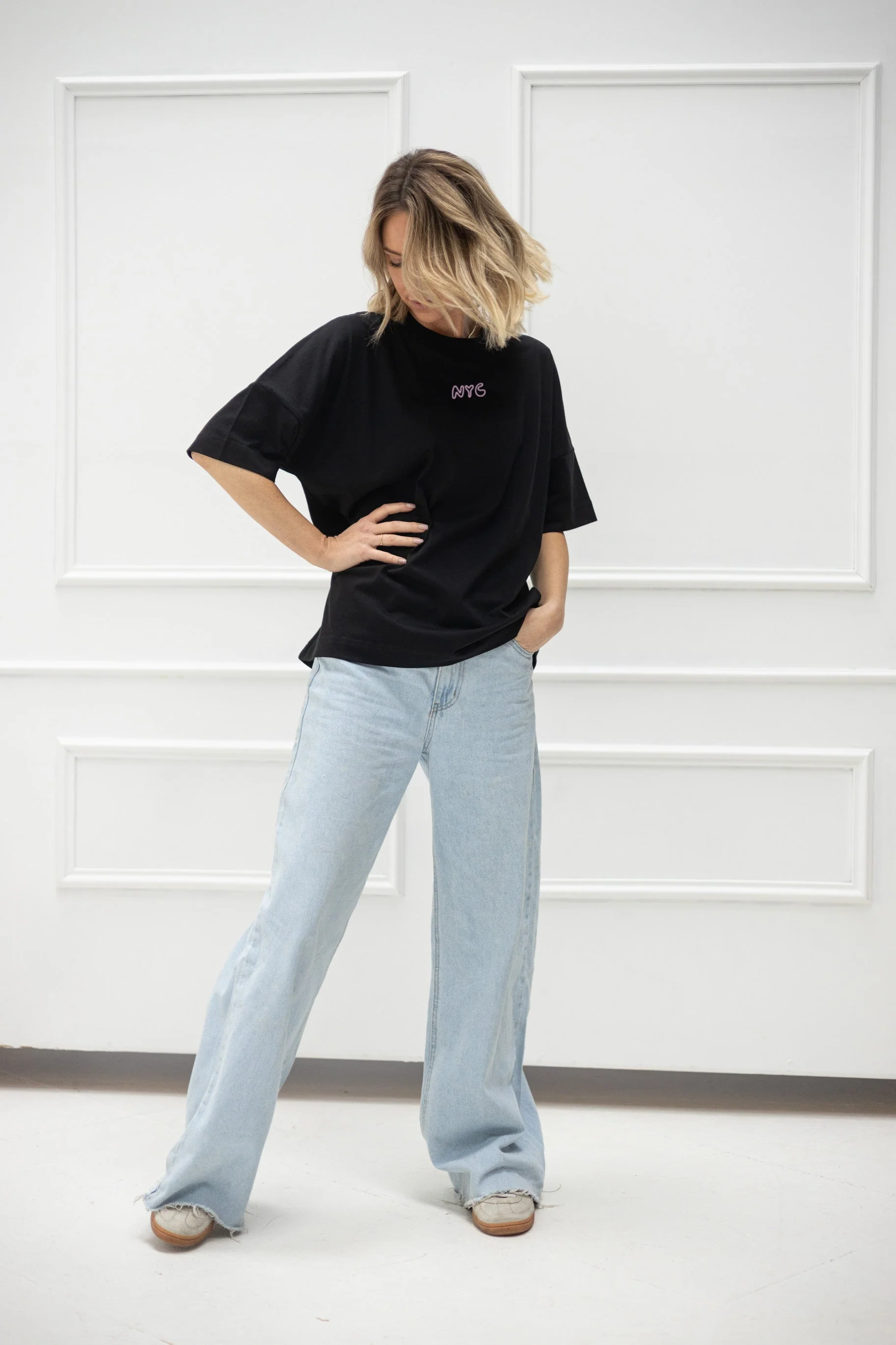 T-Shirt "NYC" – Schwarz - Image 3